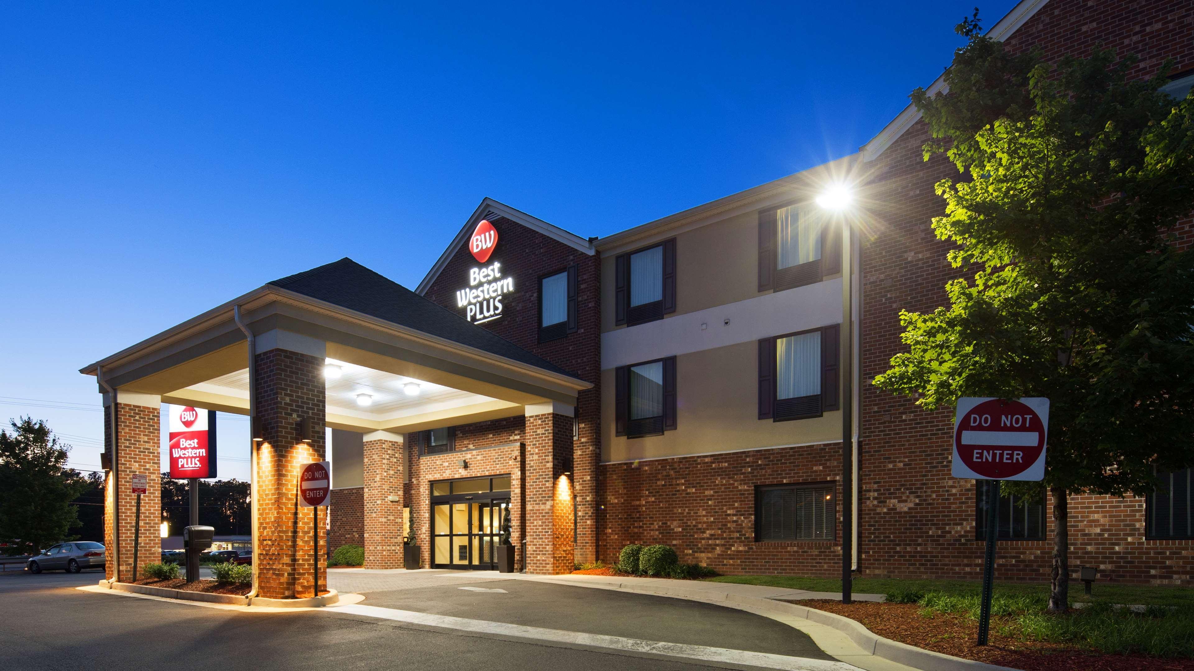 Best Western Plus Glen Allen Inn Exteriér fotografie